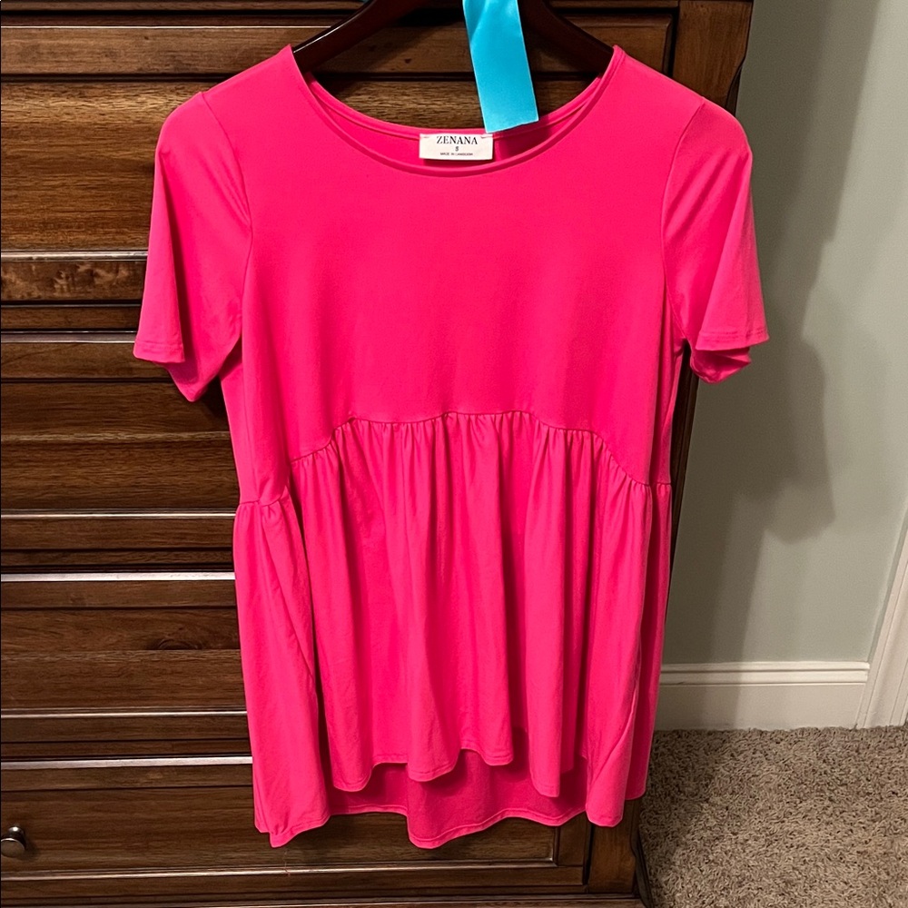 Zenana Outfitters Fuchsia Short Sleeve Top
